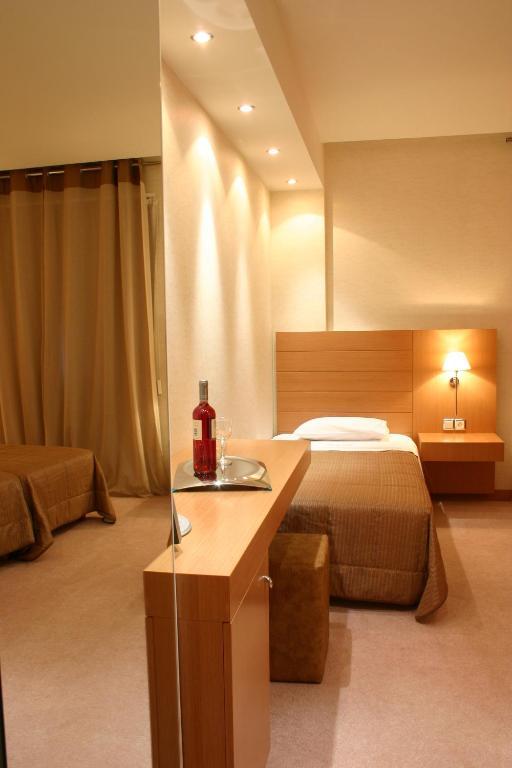 Deves Hotel Nafplio Pokoj fotografie